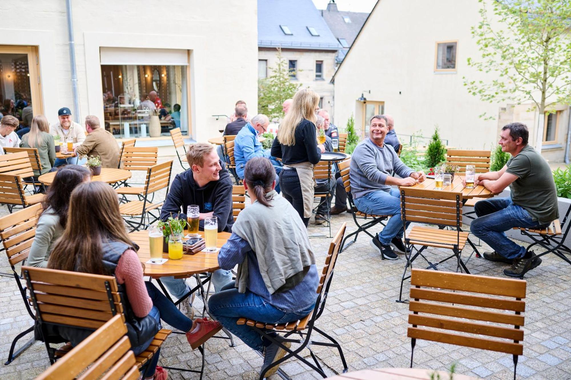 Schwarzes Kreuz Gasthaus Pension Teuschnitz Buitenkant foto